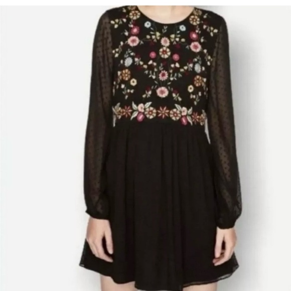 Zara Dresses & Skirts - Zara Mini embroidered floral dress from Zara